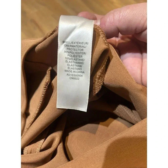 Adrianna Papell CROPPED PULL-ON PANT WITH TAILORED DETAILS IN TERRACOTTA Size 8 - Picture 6 of 7